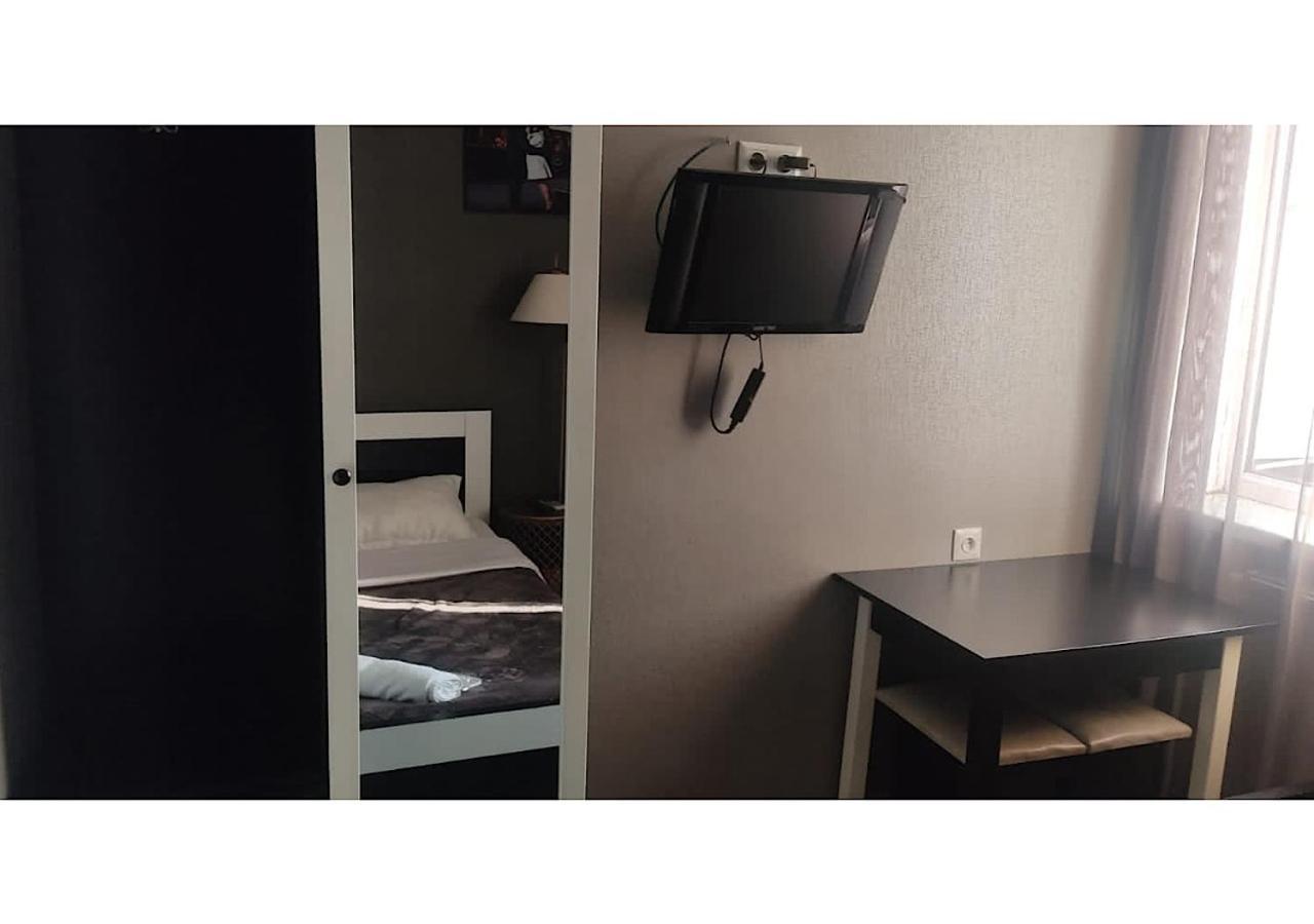 Hotel Lux Тбилиси Экстерьер фото